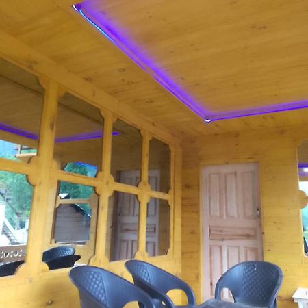 Riverbank Hotel Taobut Neelum Valley Azad Kashmir Taobat Zewnętrze zdjęcie